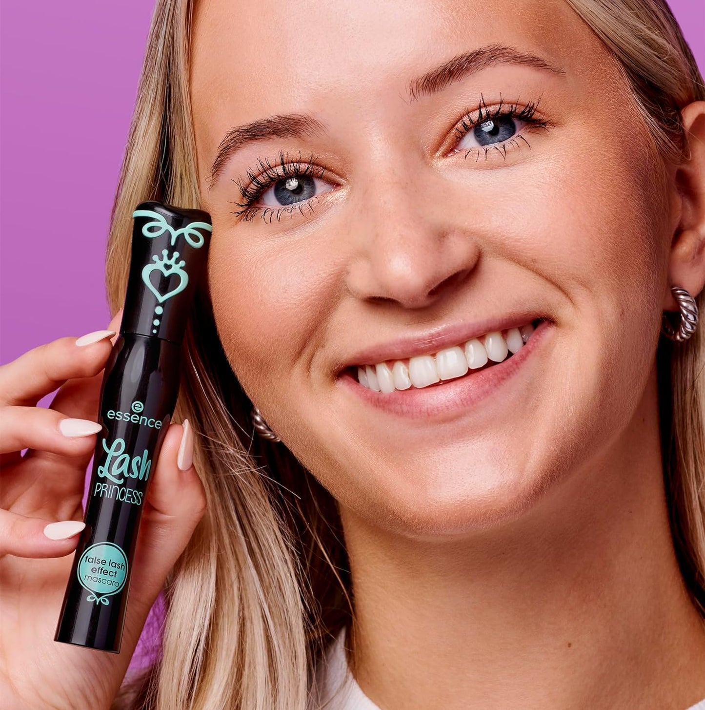Essence Lash Princess False Lash Effect Mascara, Black (Pack of 1) | Volumizing & Lengthening, Clump-Free Fiber Brush, Defines and Separates; Vegan, Cruelty Free, Paraben Free, Oil Free