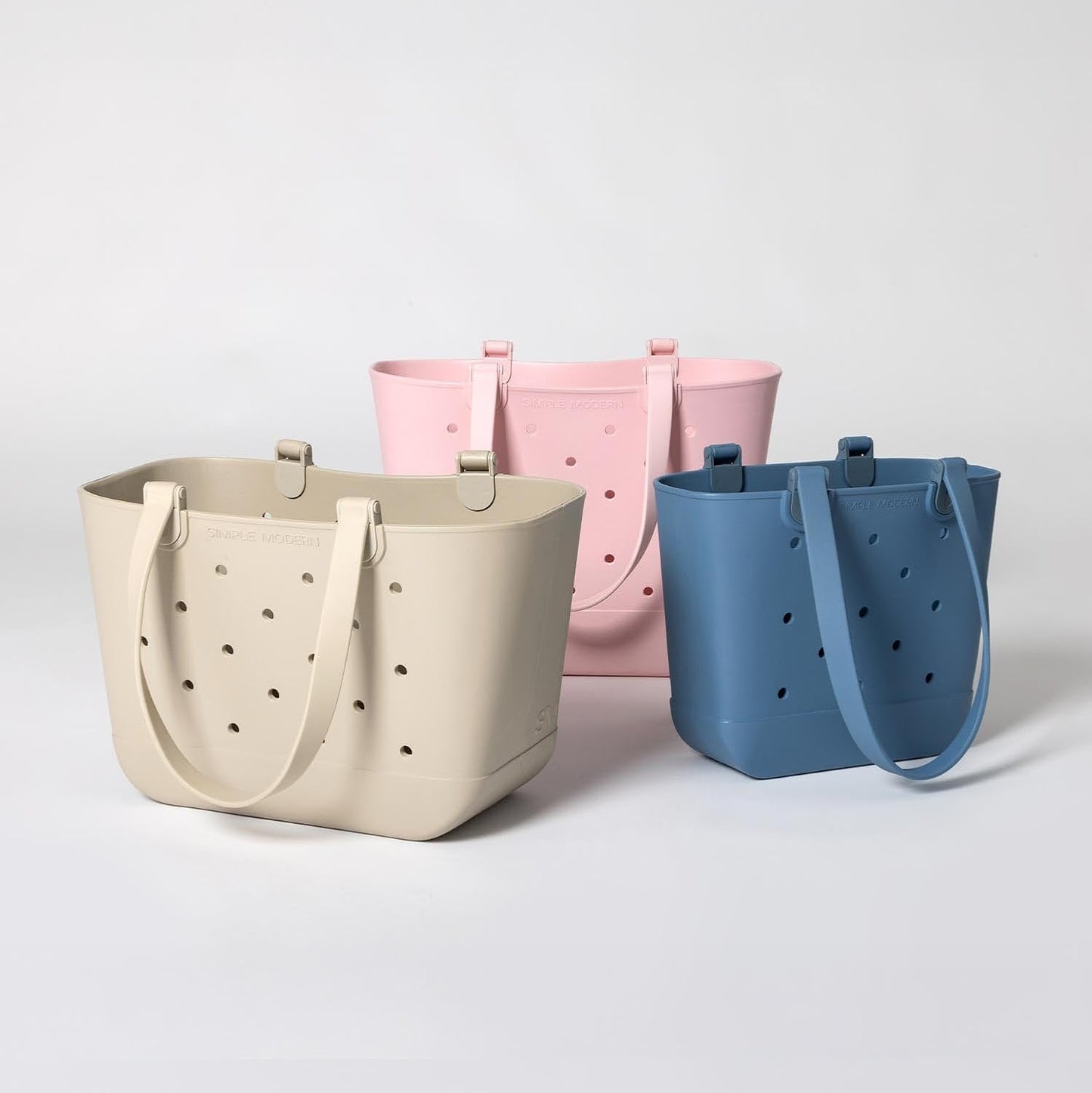 Simple Modern Waterproof Rubber Beach Bag | Extra Large | Blue | Getaway Tote Bag with Zipper Pocket, Beach Tote & Pool Bag for Travel, Boat, Groceries | Beach Essentials | Blue Dune
